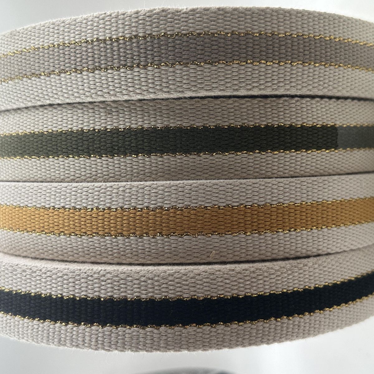 Bånd med glitter, sennepsgul